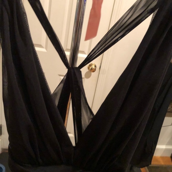 Calvin Klein  size 12 black PARTY DRESS low back sheer & flowy  halter dress - Picture 2 of 16